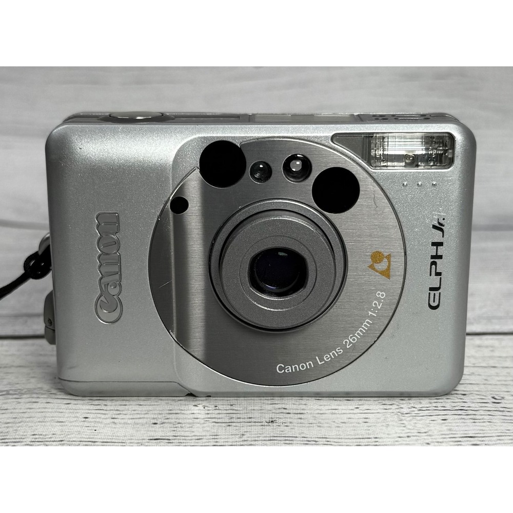 Canon ELPH Jr 26mm f2.8 APS Film‎ Camera Silver Point and Shoot Vintage